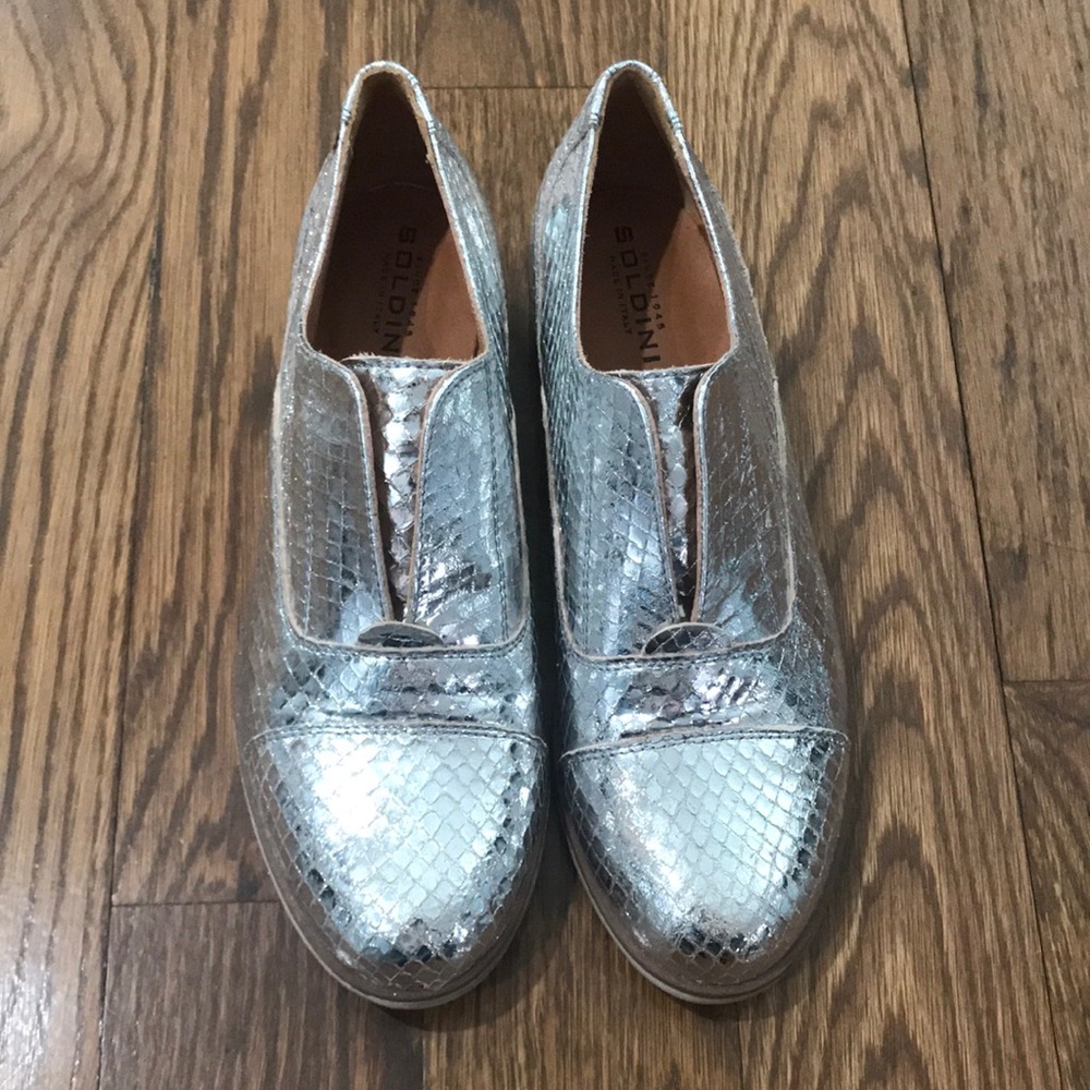 Soldini Silver Snake Skin Shoes 36/5.5 Made in Italy